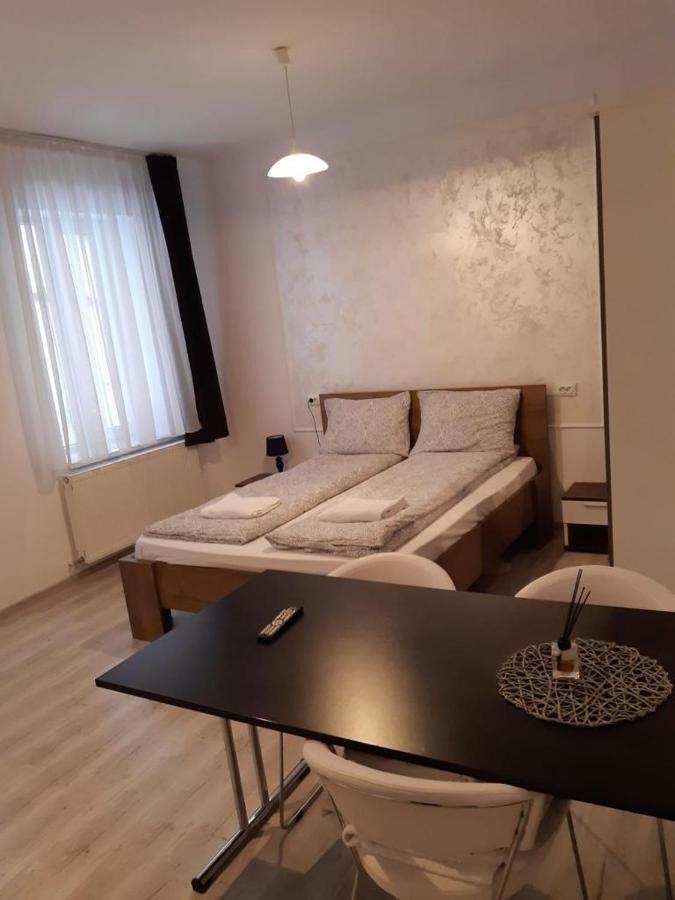 Modern Apartament Central Old Town Braşov Exteriör bild