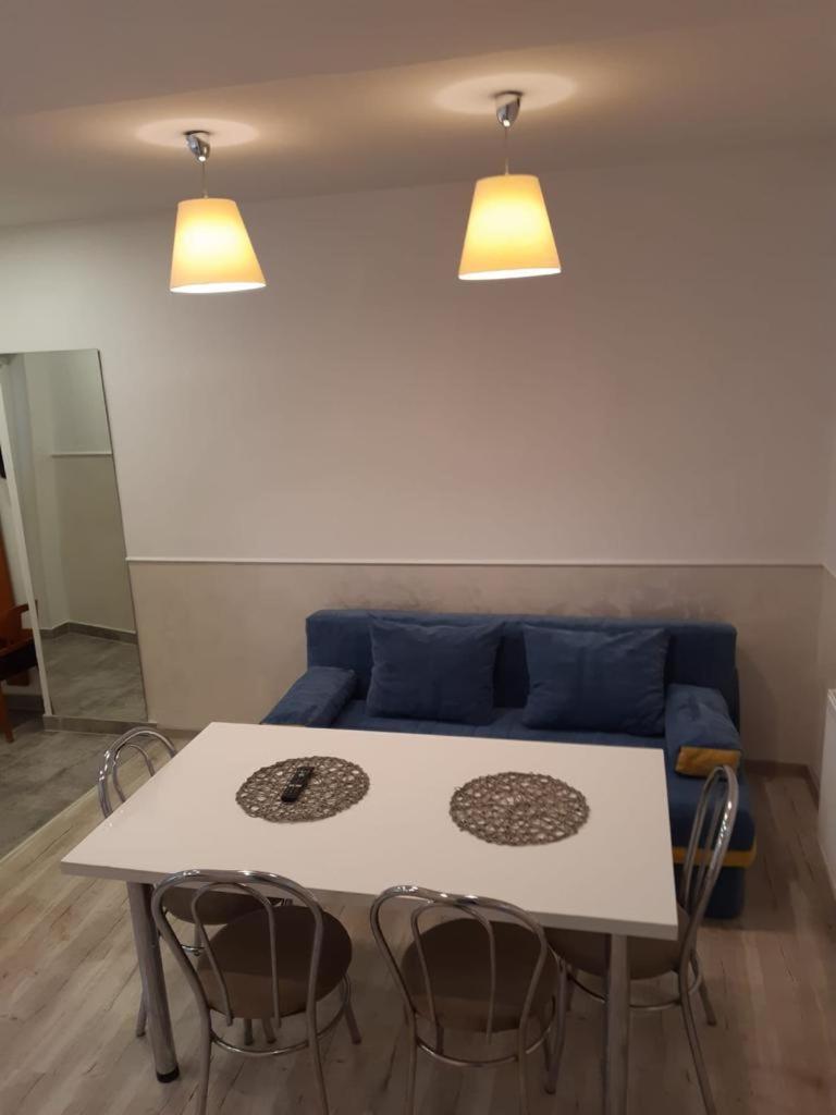 Modern Apartament Central Old Town Braşov Exteriör bild